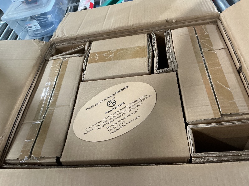 View 3 of ** FACTORY SEALED OPEN FOR INSPECTION **Famiware Star Stoneware Dinnerware Set, 16 Pieces for 4