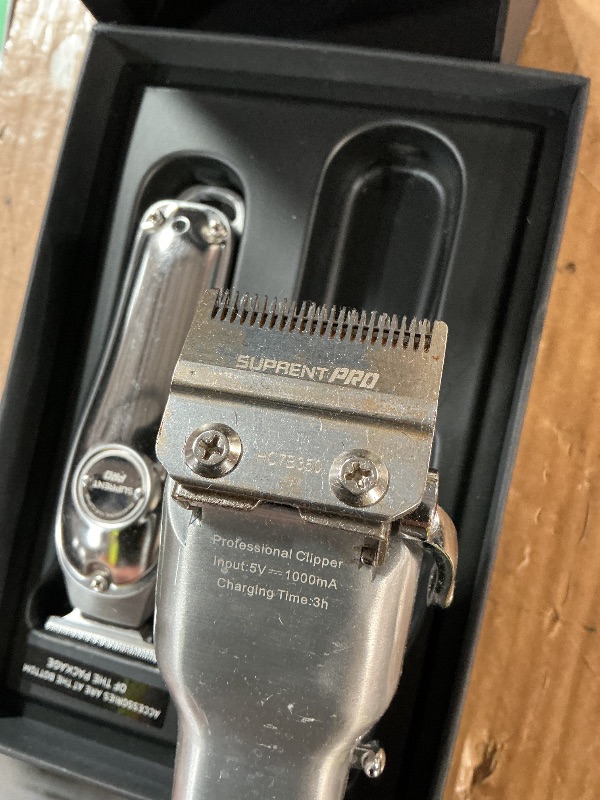 View 3 of ****PARTS ONLY , NON FUCNTIONAL ***** SUPRENT PRO Professional Hair Clippers Kit - Cordless Barber Set