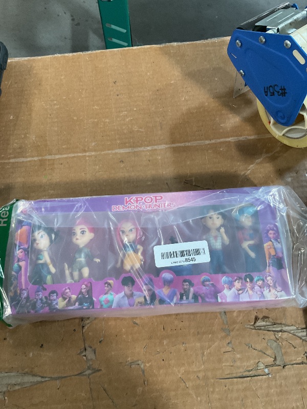 View 2 of ** a few are broken **
BURHAIR K Pop Demon Hunters Action Figures Set