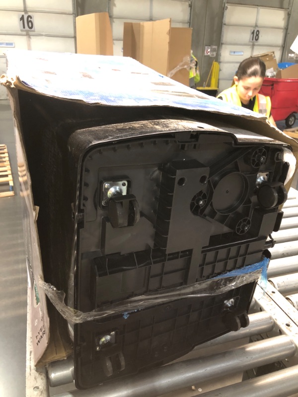 View 3 of ***MISSING PARTS***Midea Duo 12,000 BTU Portable Air Conditioner