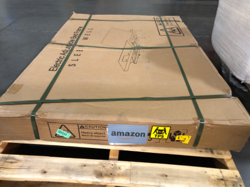 View 2 of ***FACTORY SEALED***
Yiree Queen Adjustable Bed Base Frame