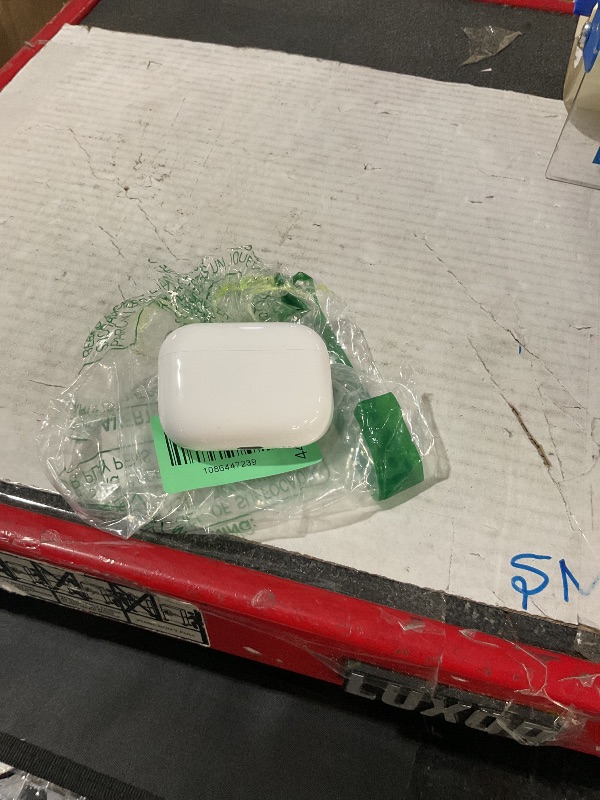 View 2 of ***MISSING PARTS***OUT OF ORIGINAL PACKAGING***
Apple AirPods Pro 3 Wireless Earbuds