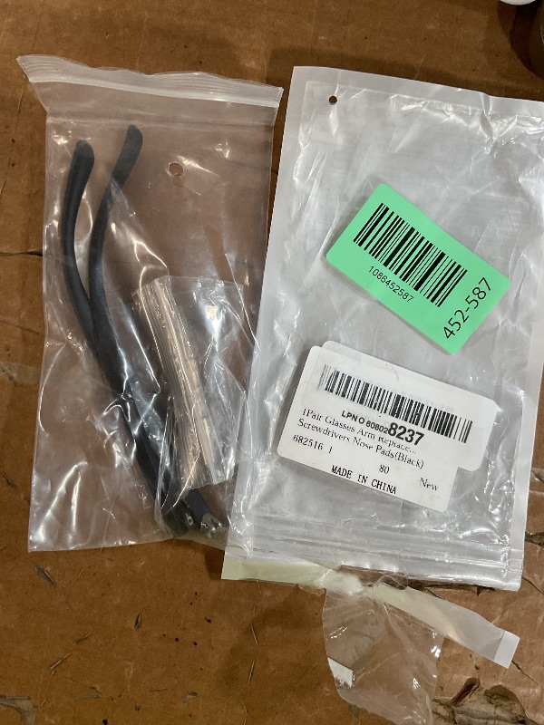 View 3 of ** Mason Park**1Pair Glasses Arm Replacement, Universal Glasses Repair Kit with Screws, Eyeglasses Arms Legs Replacement Accessories with Screws Washers Screwdrivers Nose Pads(Black)