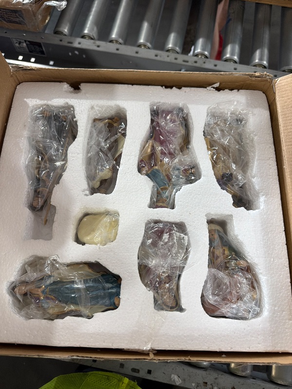 View 3 of ***MISSING PIECES****
Kurt S. Adler 6.25-Inch Nativity Set with 11-Inch Stable, 8 Piece Set
