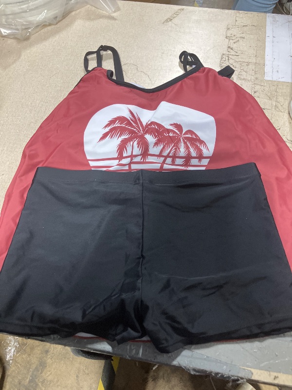 Photo 1 of Women's 2 Piece Tankini Set Swimsuits Modest Tummy Control Slimming Bathing Suit with Boyshort Swimwear talla L