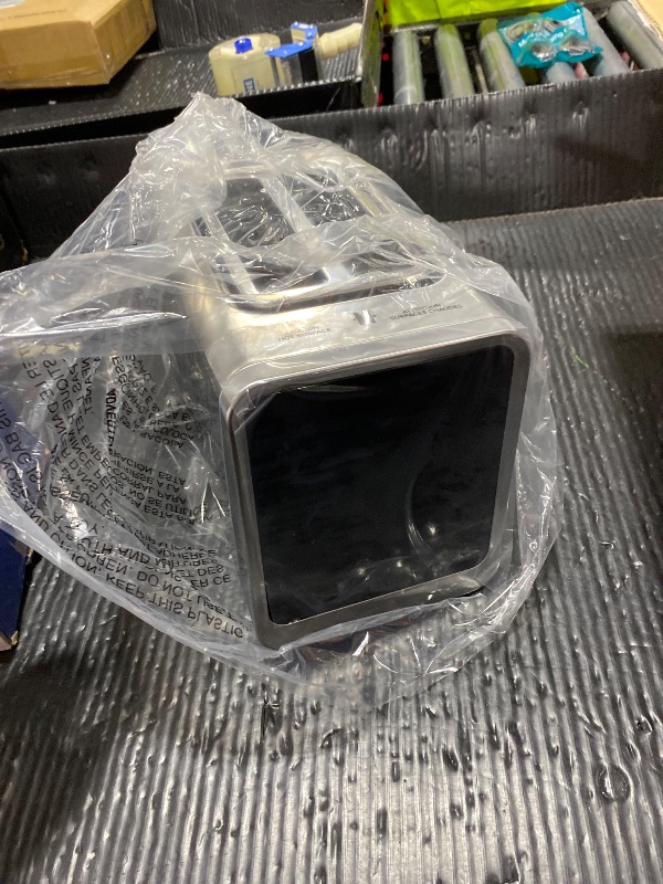 Photo 1 of Foyoconven 2-Slice Smart Touch Screen Toaster
