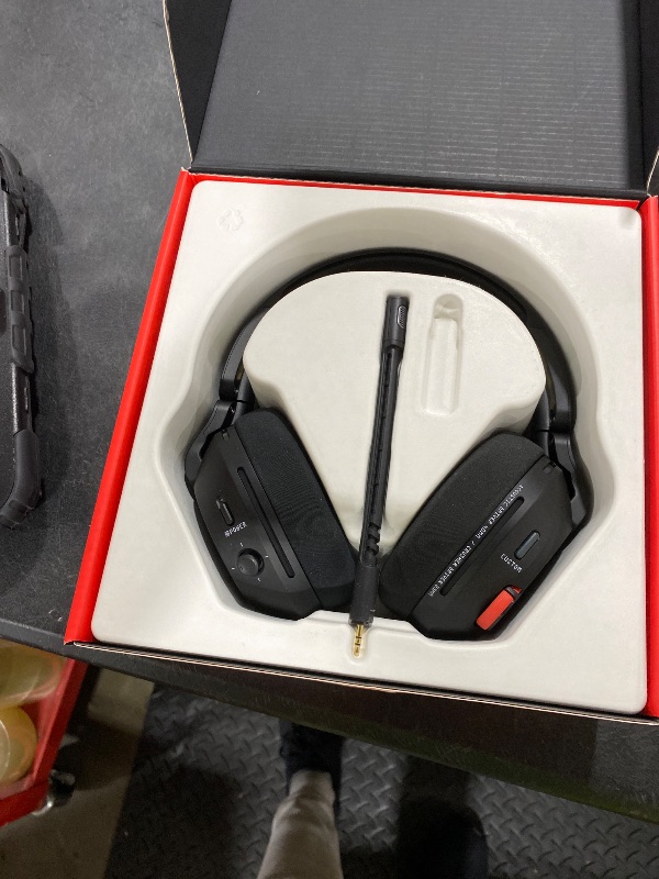 Photo 1 of Skullcandy Crusher PLYR 720 Wireless Gaming Headset