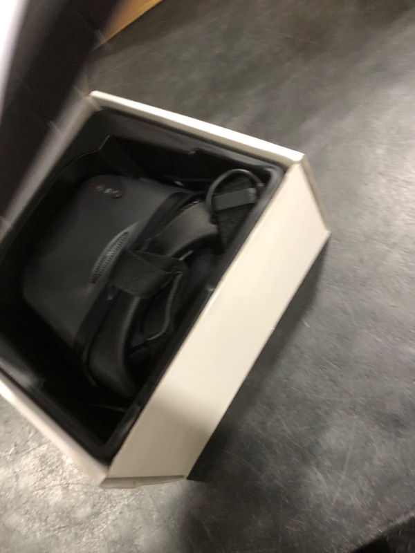 Photo 1 of BETAFPV VR04 HD FPV Goggles
