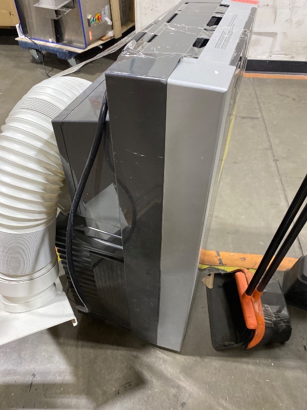 Photo 1 of Whynter 14,000 BTU Portable Air Conditioner