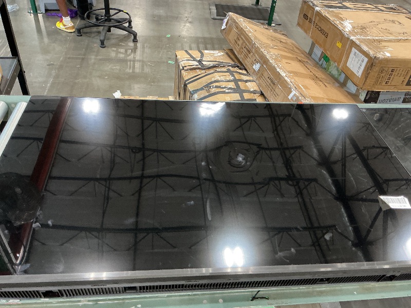 Photo 1 of ****PARTS ONLY*****Samsung 50-Inch QLED 4K Smart TV