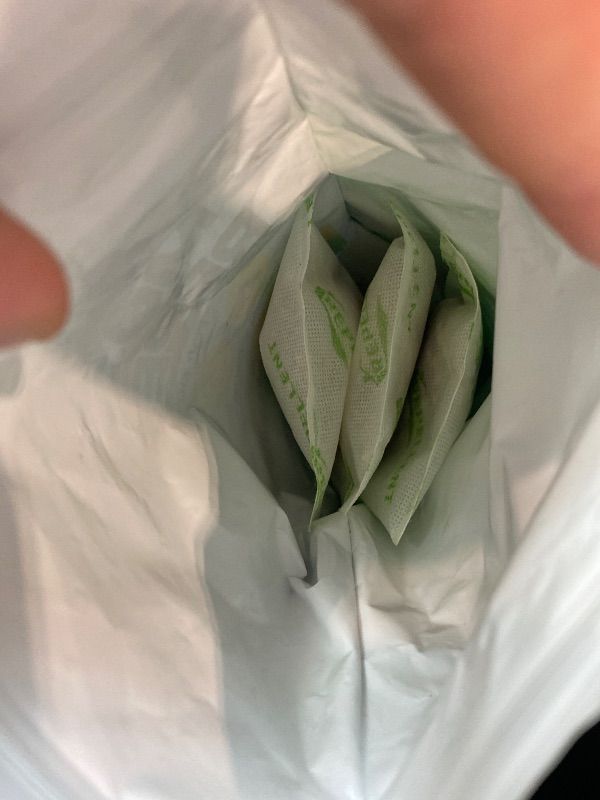 View 3 of [Missing some] DERTUYE Mosquito Repellent Pouches (8 Count)