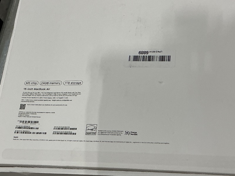View 8 of Apple MacBook Air 15" M5 AI Laptop