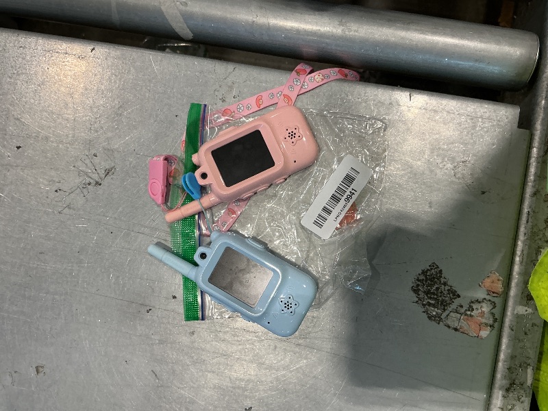 View 2 of [SOLD FOR PARTS] AQLL Kids' Video Walkie Talkies