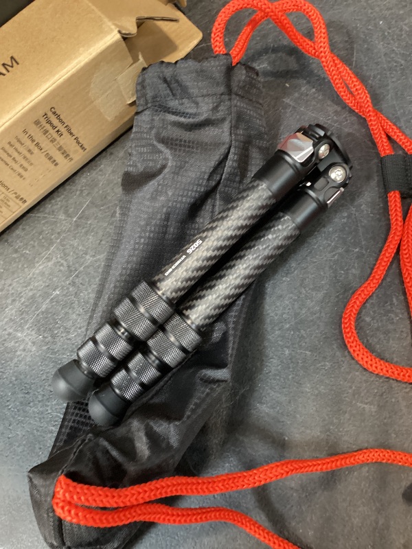 Photo 1 of SmallRig Carbon Fiber Mini Desktop Tripod with 360° Ball Head