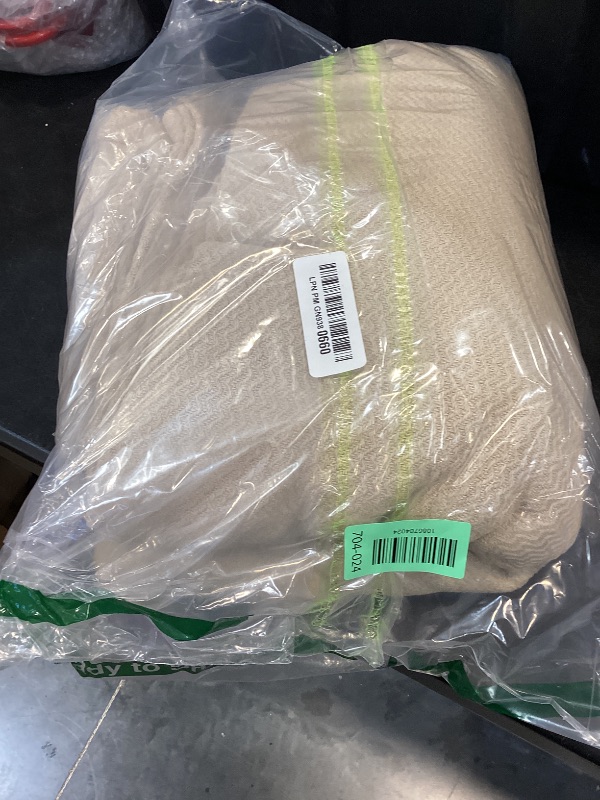 Photo 1 of Bedsure 100% Cotton King Blanket