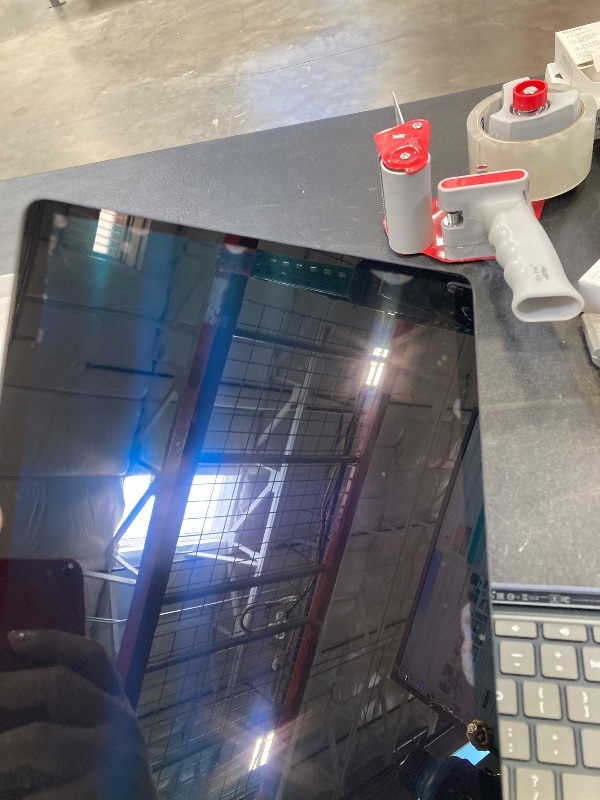 View 5 of Lenovo IdeaPad Duet 5 Chromebook 13.3" OLED Touch Snapdragon 7c Gen 2 4GB/64GB