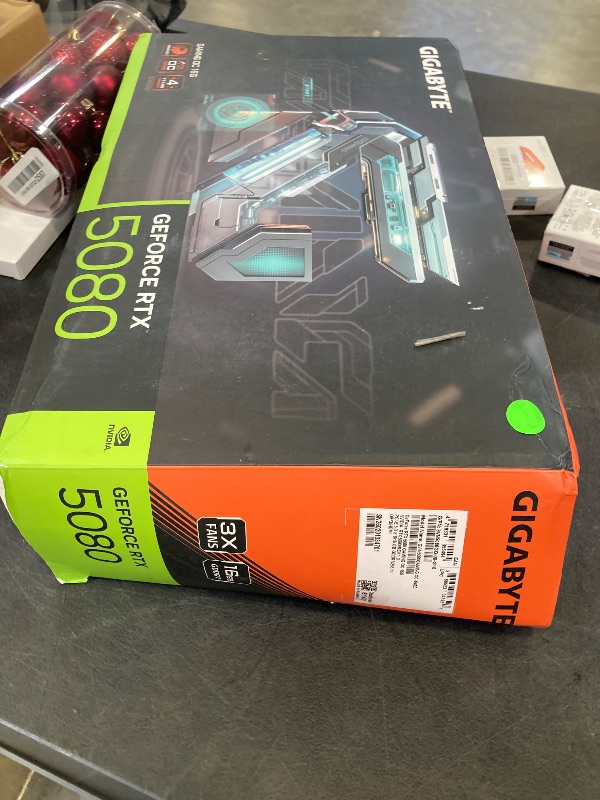 Photo 1 of GIGABYTE GeForce RTX 5080 Gaming OC 16G Graphics Card