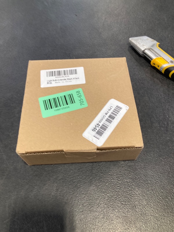 Photo 1 of QiyuanLS E26/E27 Light Socket Extender, 4 Pack