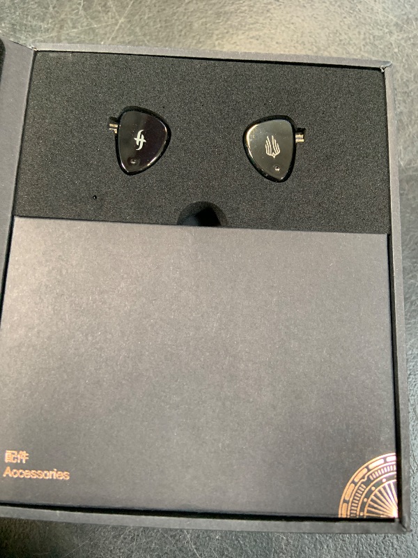 Photo 1 of Linsoul SIMGOT EM6L 1DD + 4BA Hybrid Driver in-Ear Monitor & Gaming Earbuds