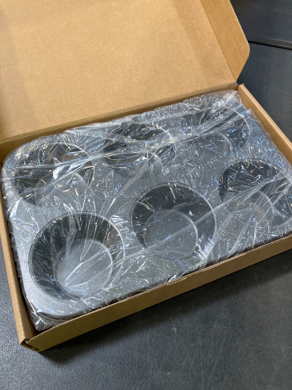 Photo 1 of Walooza Jumbo Muffin Pan 2-Pack