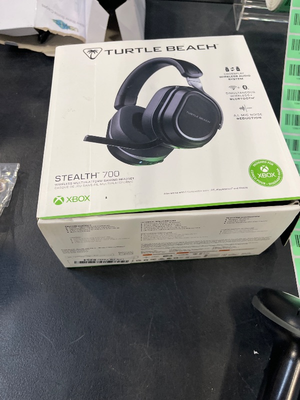 Photo 1 of Turtle Beach Stealth 700 Wireless Gaming Headset for Xbox, PS5, PC, Mobile