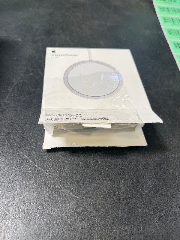 Photo 1 of Apple MagSafe Charger (2m)
