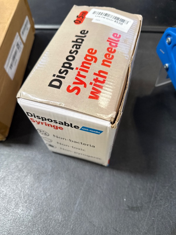 Photo 1 of ZOHOKO 0.5mL 31G 5/16" Dispensing Needles, 100 Pack