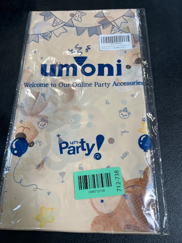 Photo 1 of umoni Teddy Bear Tablecloth (2-Pack)