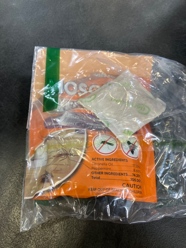 Photo 1 of CuuFceEo Mosquito Repellent Pouches (8 Pack)