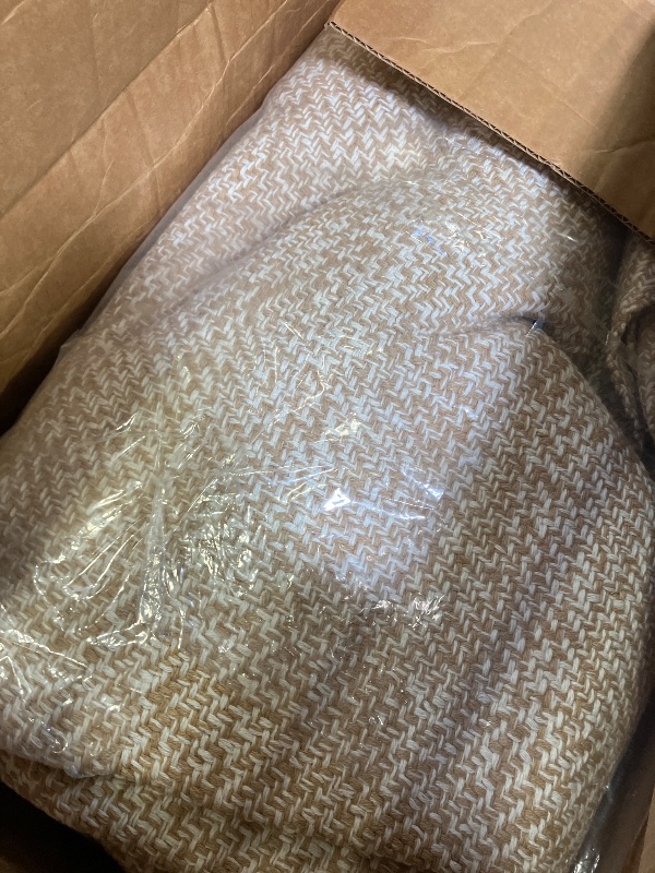 Photo 1 of Collive 6' x 9' Braided Area Rug