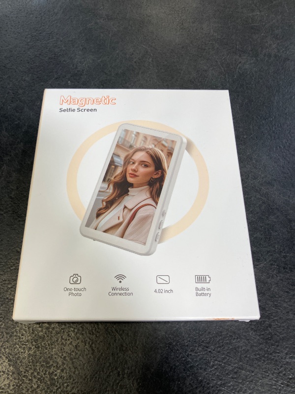 Photo 1 of Gisotu Wireless Magnetic Selfie Monitor - White