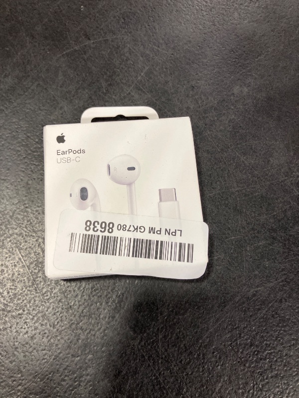 Photo 1 of Apple EarPods Headphones with USB-C Plug