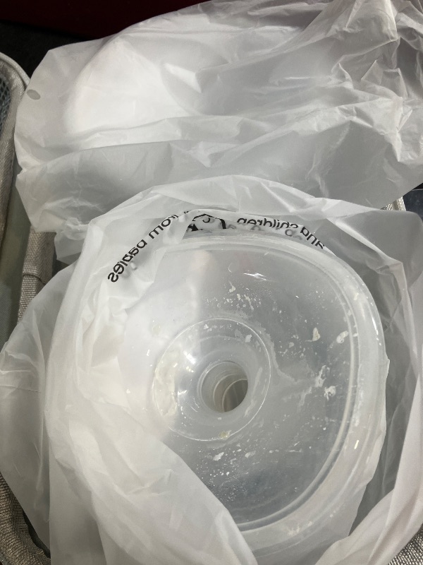 Photo 1 of Mammanuwa Wearable Electric Breast Pump S32