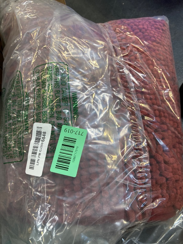 Photo 1 of Muddy Mat Maroon Microfiber Pet Rug, 26" x 42"