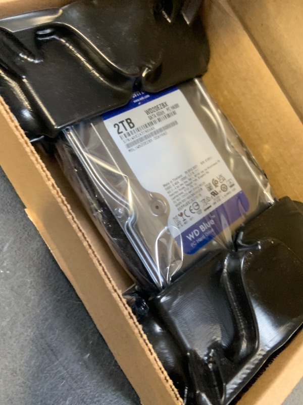 Photo 1 of Western Digital 2TB WD Blue PC Internal Hard Drive - 7200 RPM Class, SATA 6 Gb/s, 256 MB Cache, 3.5" - WD20EZBX