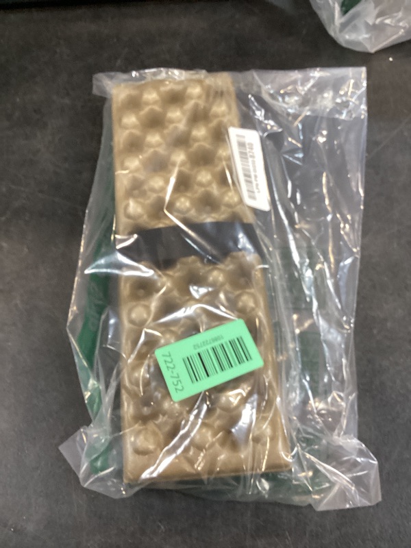 Photo 1 of FOCHIER F Stadium Seat Pad - Army Green