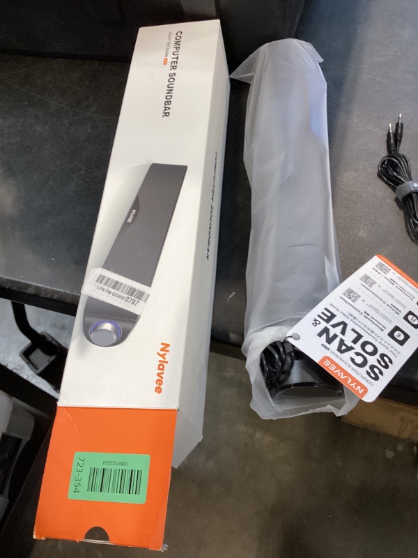 Photo 1 of Nylavee Computer Speakers - Black Bluetooth & AUX PC Sound Bar