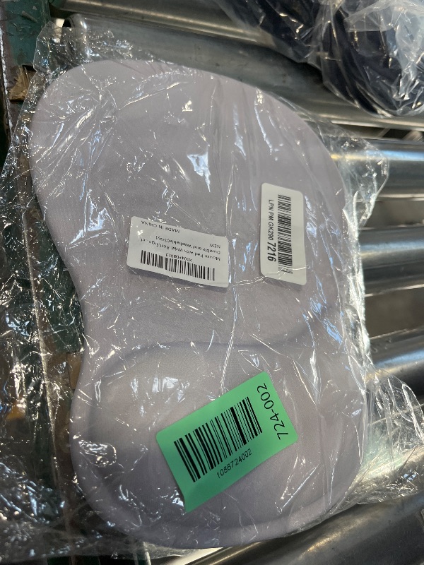 Photo 1 of KEPUTAIER Ergonomic Mouse Pad with Wrist Rest - Gray