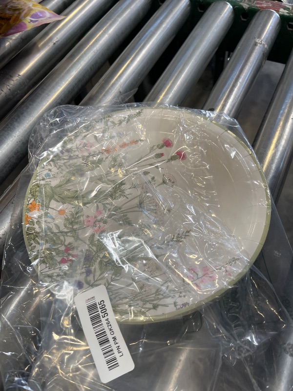 Photo 1 of AimFun 48 Pcs Wildflower Diposable Paper Plates 9 Inch Floral Party Plate