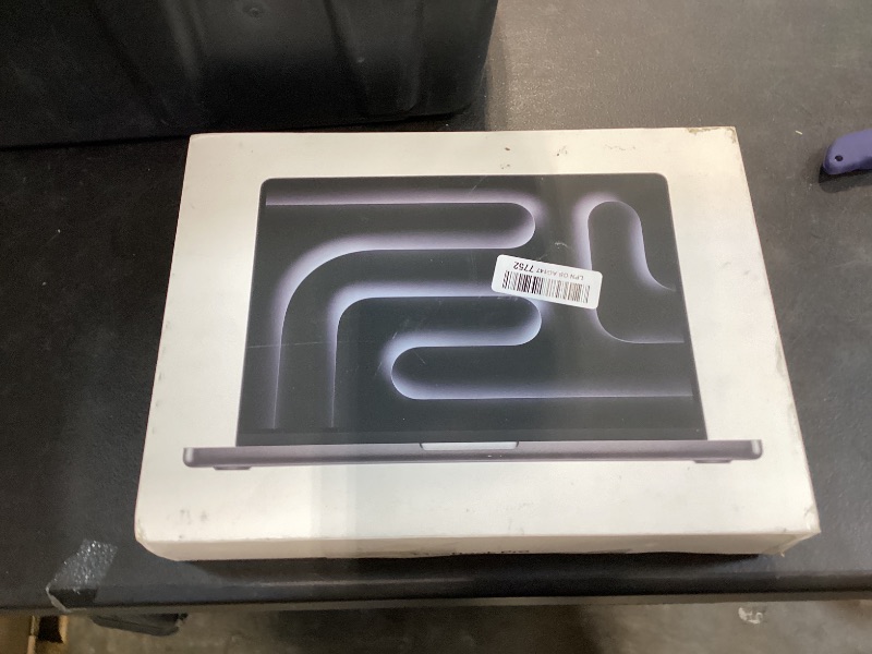Photo 1 of Apple 2026 MacBook Pro 14.2" M5 Pro Laptop