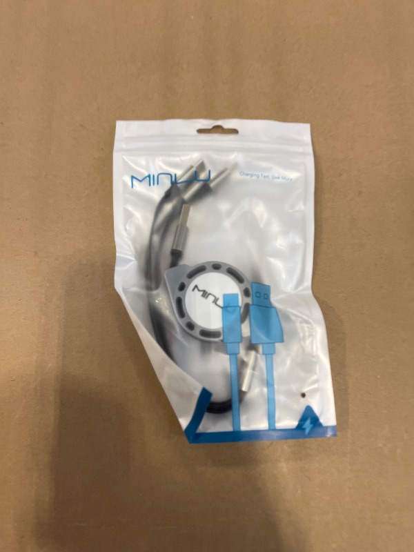 Photo 1 of Minlu 3-in-1 Retractable USB Charging Cable - Black/Gray