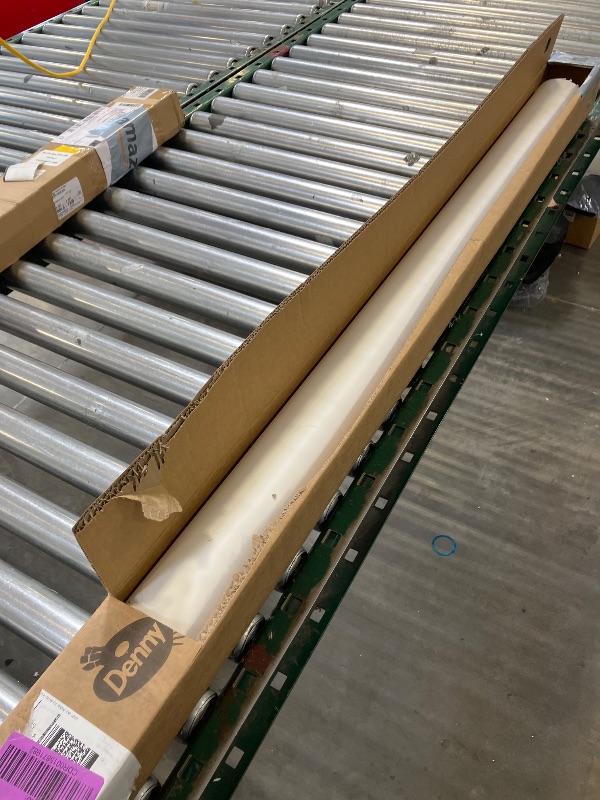 Photo 1 of Denny Mfg Seamless Paper Backdrop, True White, 86 in x 36 ft
