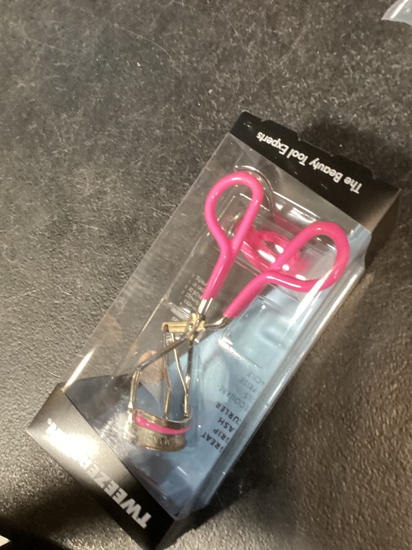 Photo 1 of Tweezerman Comfort Grip Eyelash Curler for All Eye Shapes Neon Pink