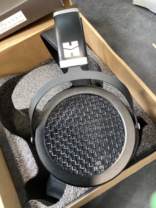 Photo 1 of HIFIMAN SUNDARA Planar Magnetic Over Ear Hi-Fi Headphones