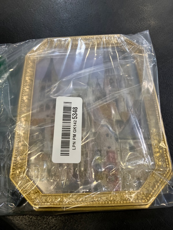 Photo 1 of SIKOO 5x7 Gold Picture Frame