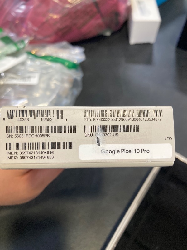 Photo 1 of Google Pixel 10 Pro - Unlocked Smartphone - 128 GB - Porcelain