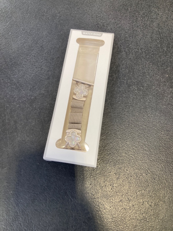 Photo 1 of SOLOLUP Slim Milanese Loop Band for Apple Watch (38mm-42mm)