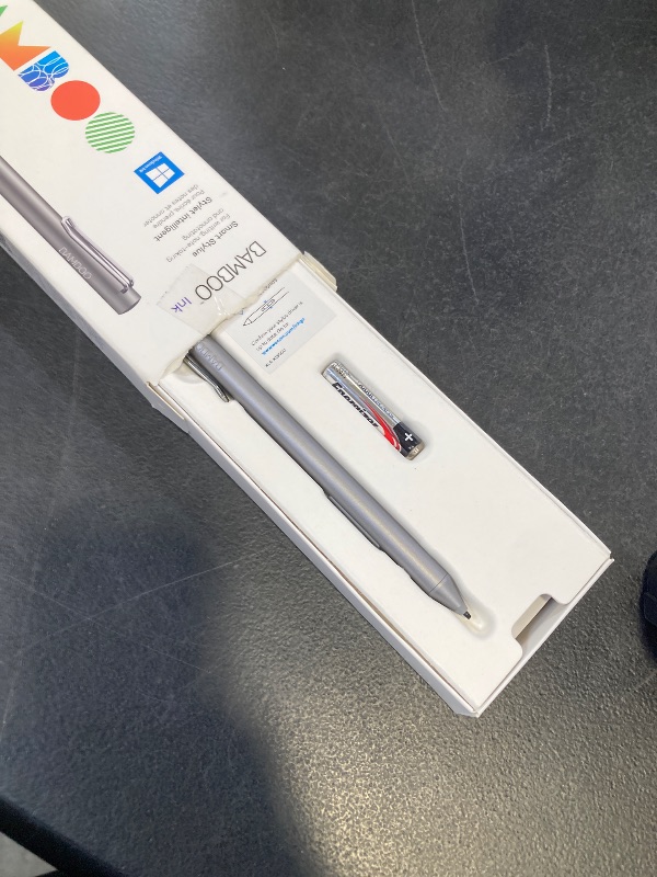 Photo 1 of Wacom Bamboo Ink Smart Stylus (2nd Gen) for Windows Ink