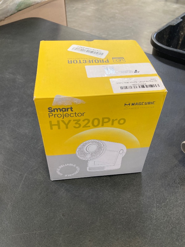 Photo 1 of Magcubic HY320Pro Mini Projector