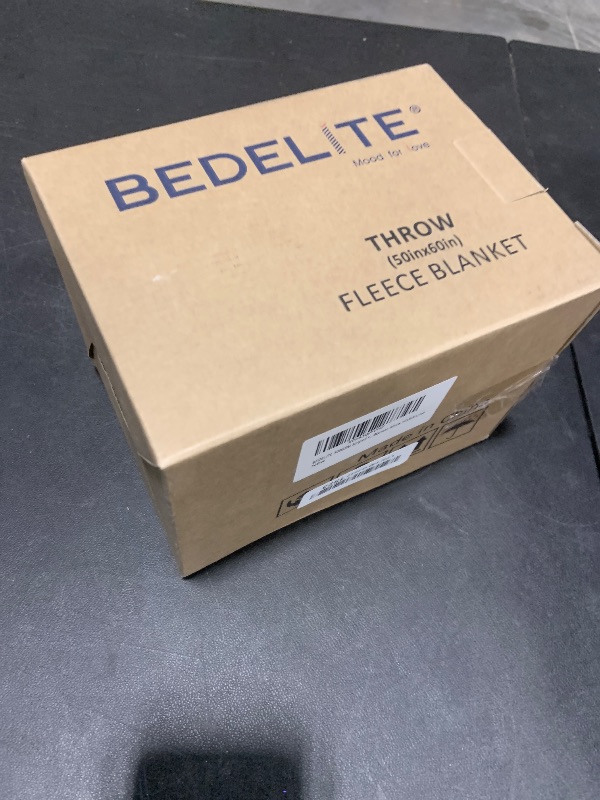 Photo 1 of BEDELITE Throw Fleece Blanket 50x60Inches